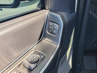 2023 Ford F-150 LARIAT 4WD SuperCrew 5.5' Box