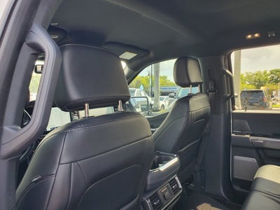 2023 Ford F-150 LARIAT 4WD SuperCrew 5.5' Box