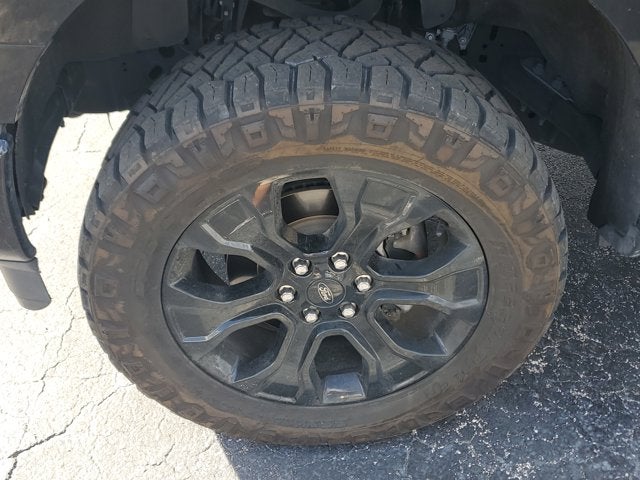 2022 Ford F-150 LARIAT 4WD SuperCrew 5.5' Box