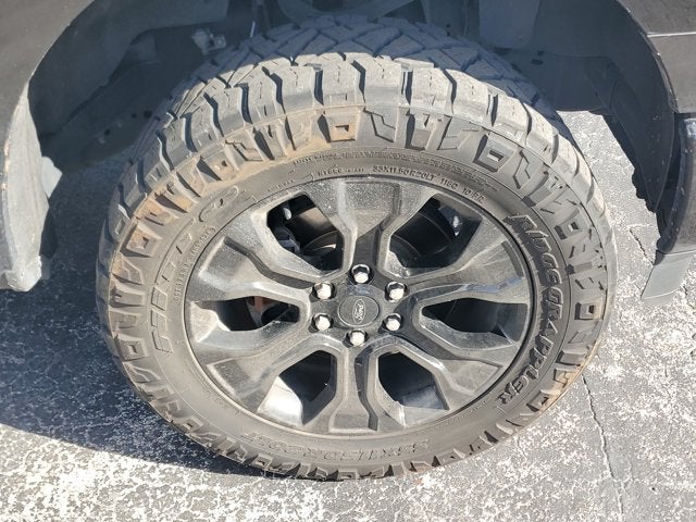 2022 Ford F-150 LARIAT 4WD SuperCrew 5.5' Box