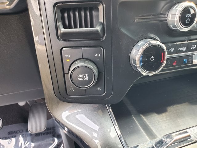 2023 Ford F-150 LARIAT 4WD SuperCrew 5.5' Box