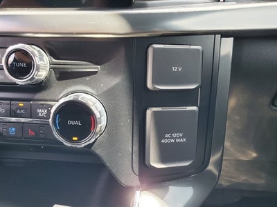 2023 Ford F-150 LARIAT 4WD SuperCrew 5.5' Box
