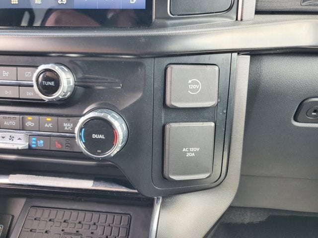 2023 Ford F-150 Platinum 4WD SuperCrew 5.5' Box