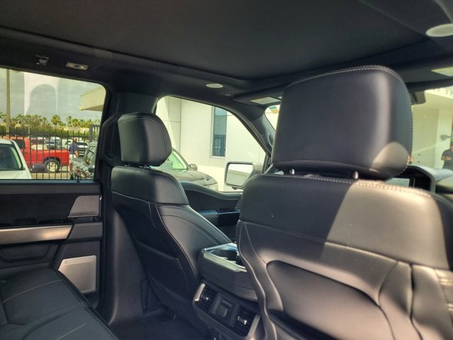 2023 Ford F-150 Platinum 4WD SuperCrew 5.5' Box