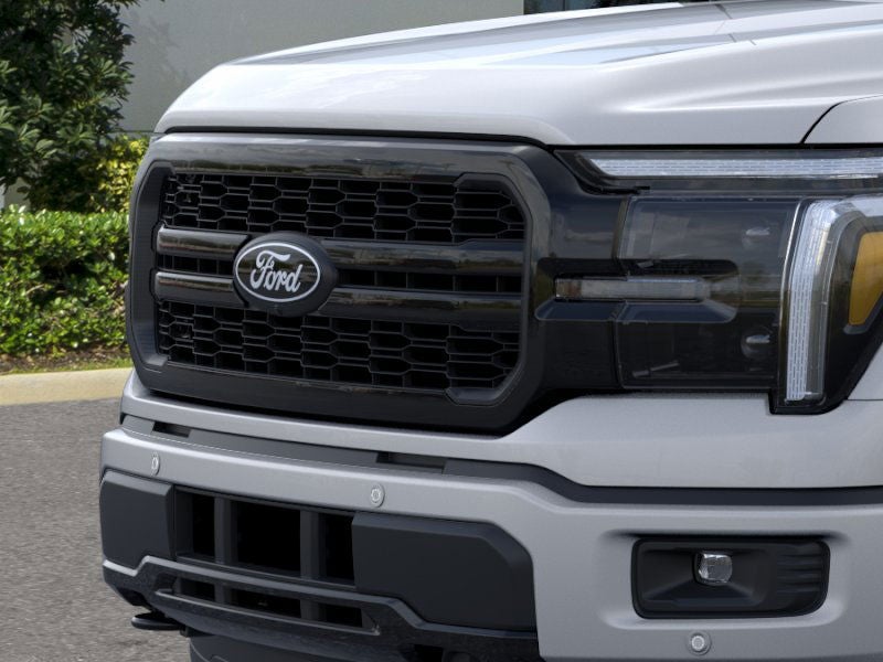 2025 Ford F-150 LARIAT 4WD SuperCrew 5.5' Box