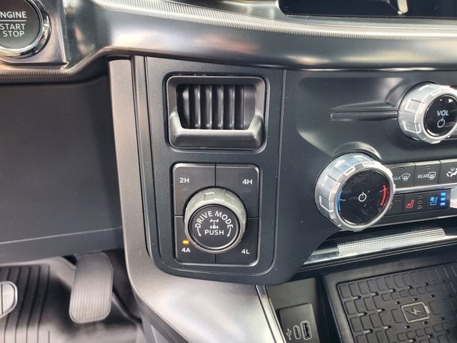 2025 Ford F-150 LARIAT 4WD SuperCrew 5.5' Box