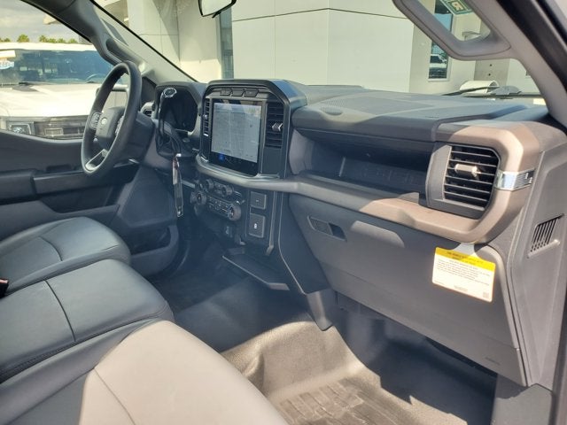 2024 Ford F-150 XL 2WD Reg Cab 8' Box