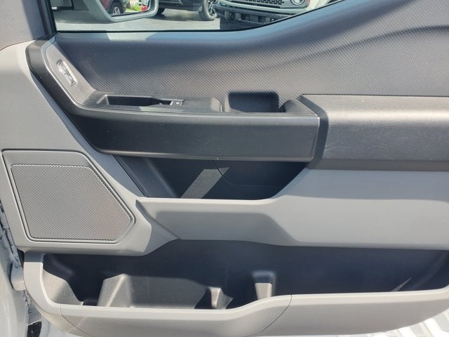2024 Ford F-150 XL 2WD Reg Cab 8' Box
