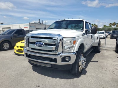 2005 Ford Super Duty F-350 DRW Crew Cab 156 XL 4WD