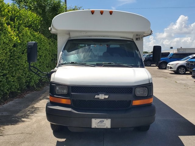 2005 Chevrolet Express Commercial Cutaway 159 WB C7A DRW