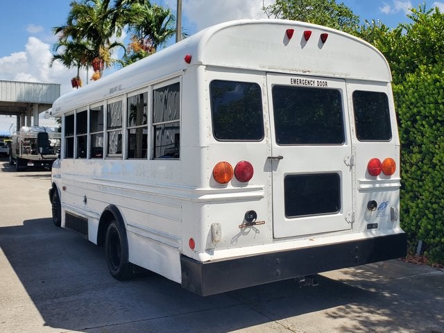 2005 Chevrolet Express Commercial Cutaway 159 WB C7A DRW