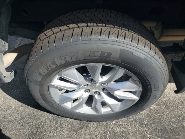 2022 Chevrolet Silverado 1500 2WD Double Cab 147 Custom