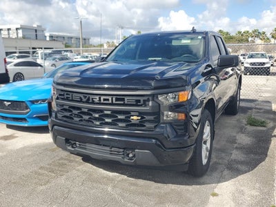 2022 Chevrolet Silverado 1500 2WD Double Cab 147 Custom