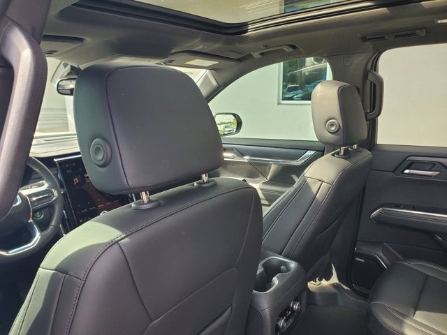 2025 GMC Acadia FWD 4dr Elevation