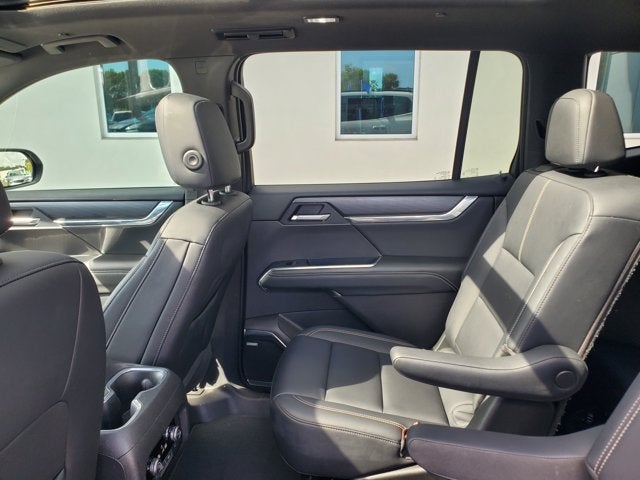 2025 GMC Acadia FWD 4dr Elevation