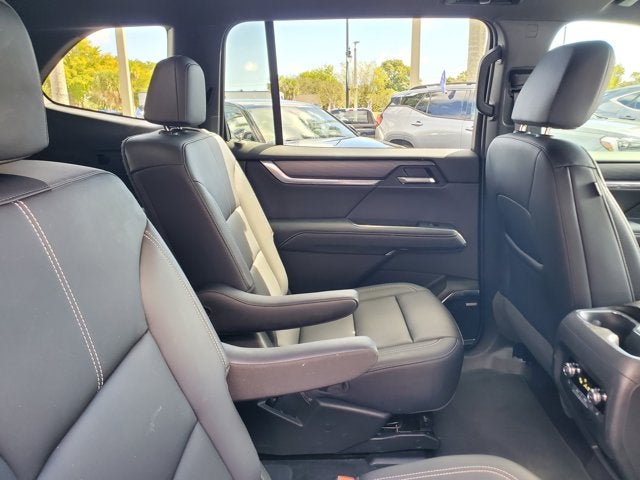 2025 GMC Acadia FWD 4dr Elevation