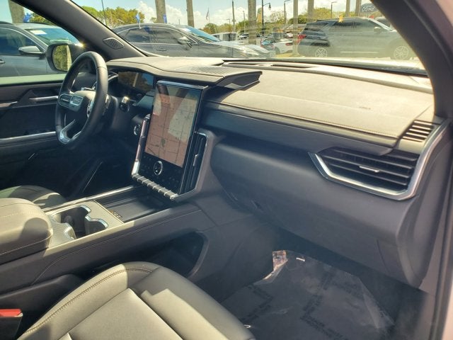 2025 GMC Acadia FWD 4dr Elevation