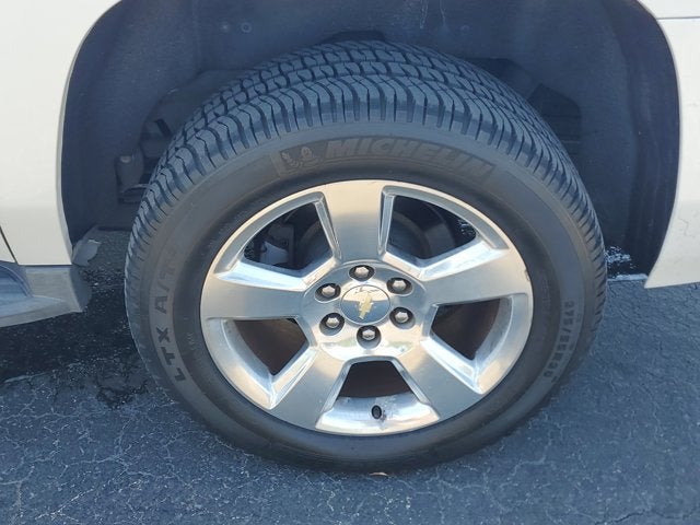 2016 Chevrolet Suburban 2WD 4dr 1500 LT