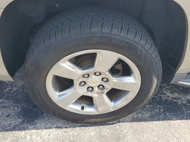 2015 Chevrolet Suburban 2WD 4dr LTZ