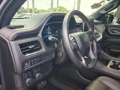 2024 Chevrolet Suburban 4WD 4dr RST