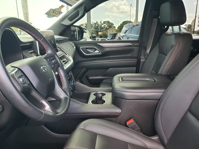 2024 Chevrolet Suburban 4WD 4dr RST
