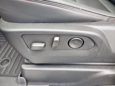 2024 Chevrolet Suburban 4WD 4dr RST