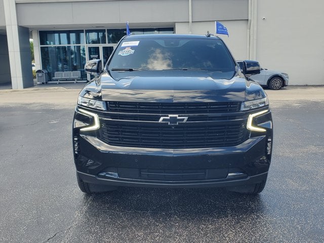 2024 Chevrolet Suburban 4WD 4dr RST