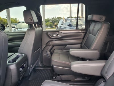 2024 Chevrolet Suburban 4WD 4dr RST