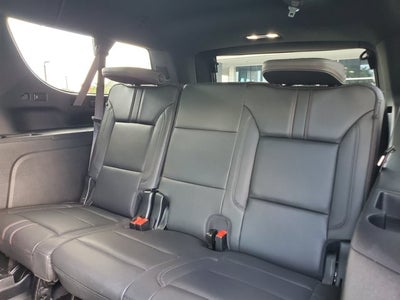 2024 Chevrolet Suburban 4WD 4dr RST