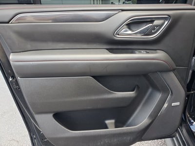 2024 Chevrolet Suburban 4WD 4dr RST