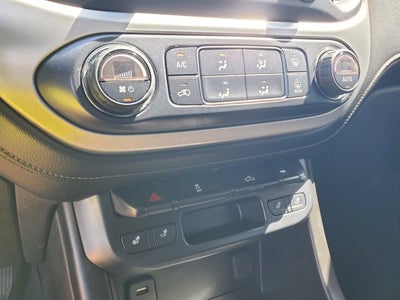 2016 GMC Canyon 2WD Crew Cab 128.3 SLT