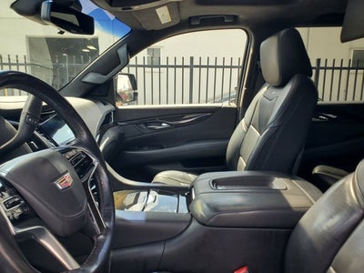2018 Cadillac Escalade 2WD 4dr Platinum