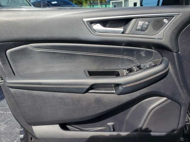 2019 Ford Edge Titanium FWD