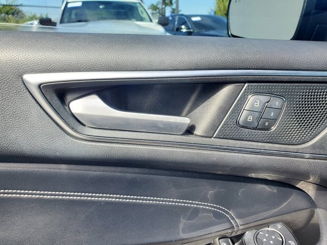 2019 Ford Edge Titanium FWD