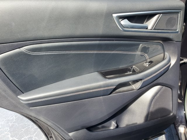 2019 Ford Edge Titanium FWD