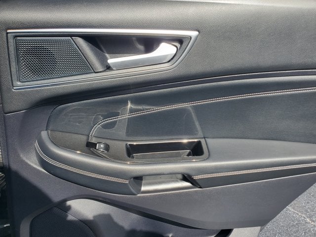 2019 Ford Edge Titanium FWD