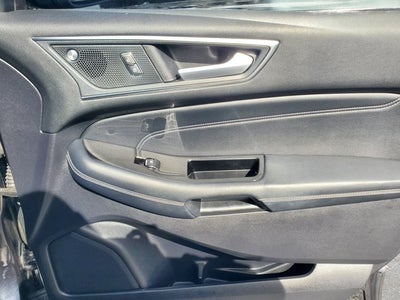 2019 Ford Edge Titanium FWD
