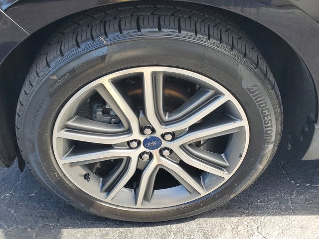 2019 Ford Edge Titanium FWD