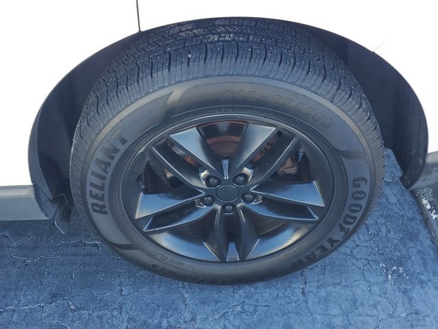 2015 Ford Edge 4dr SEL FWD