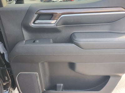 2023 Chevrolet Silverado 1500 2WD Crew Cab 147 RST