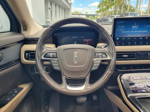 2022 Lincoln Nautilus Reserve