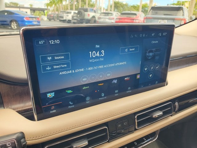 2022 Lincoln Nautilus Reserve