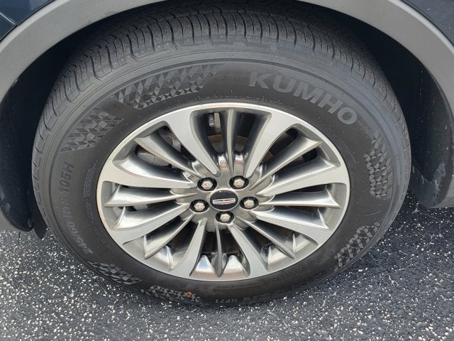 2022 Lincoln Nautilus Reserve