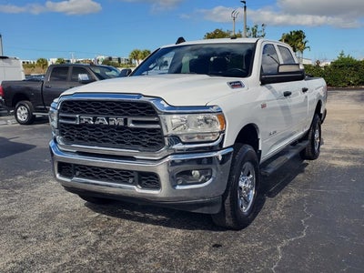 2021 RAM 2500 Tradesman 4x4 Crew Cab 6'4 Box