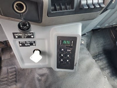 2011 Ford Super Duty F-650 Straight Frame XLT