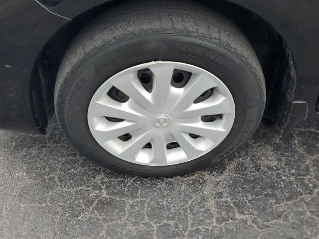 2017 Nissan Versa Sedan SV CVT