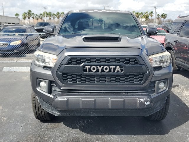 2017 Toyota Tacoma TRD Sport Double Cab 5' Bed V6 4x2 AT (Natl)