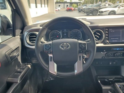 2022 Toyota Tacoma 2WD SR5 Double Cab 5' Bed V6 AT (Natl)