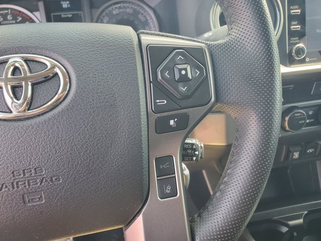 2022 Toyota Tacoma 2WD SR5 Double Cab 5' Bed V6 AT (Natl)
