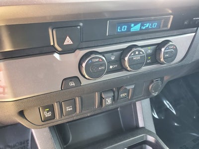 2022 Toyota Tacoma 2WD SR5 Double Cab 5' Bed V6 AT (Natl)